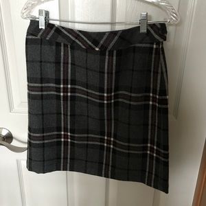 Wool skirt